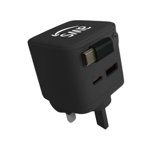 USB-C Plug Charger with Retractable USB-C Cable
